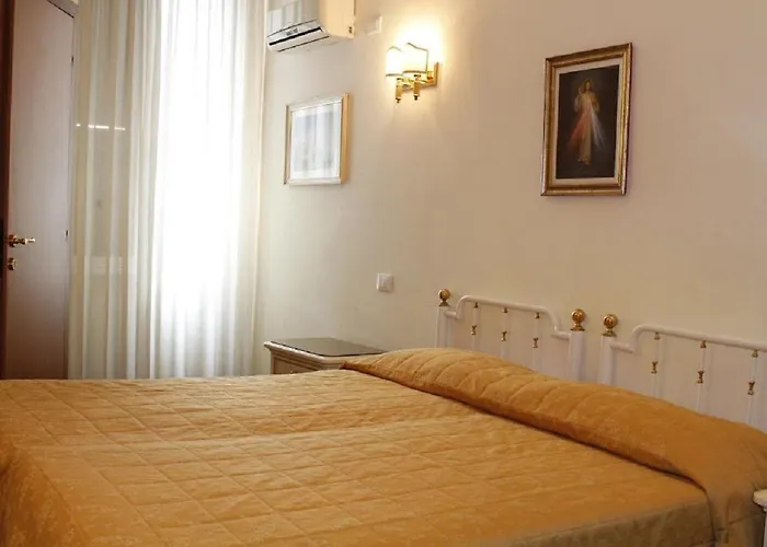 Hotel Gh San Giusto 3*